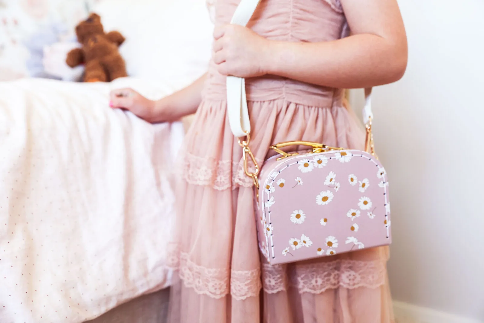 Alimrose Coco Cross Body Case | Daisy Days