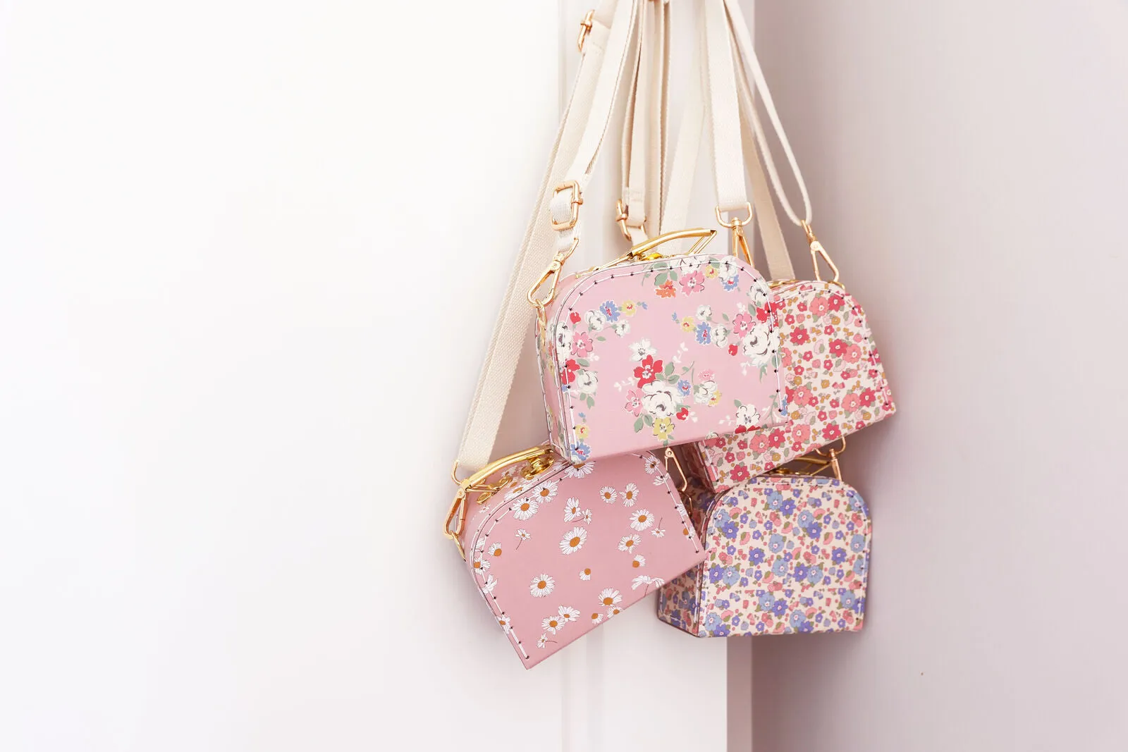 Alimrose Coco Cross Body Case | Rose Garden