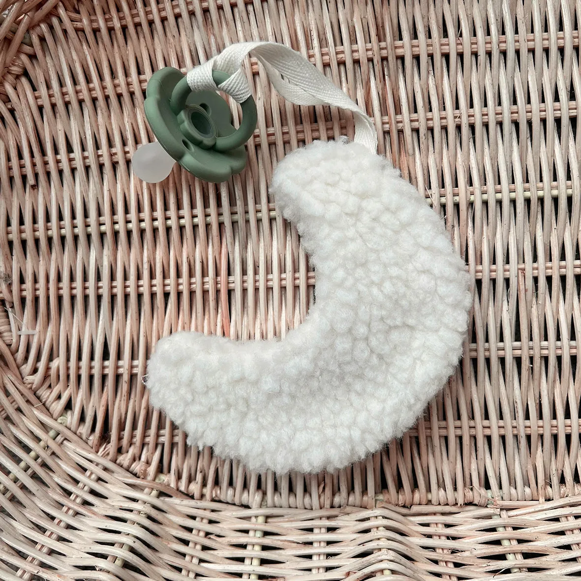 Alimrose Paci Comforter | Sherpa Ivory Moon