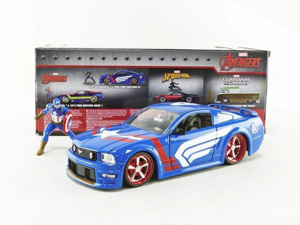 Avengers Captain America with Car