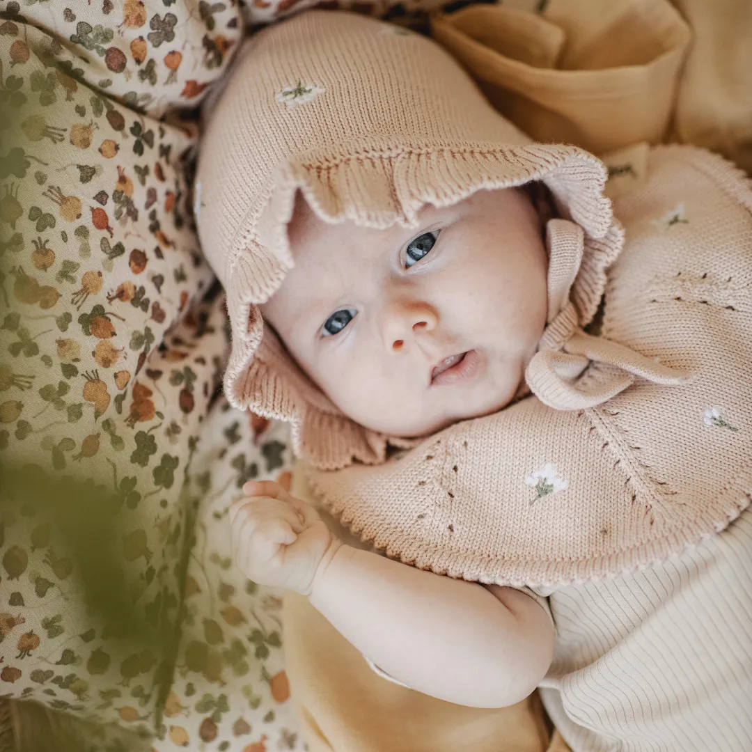 Baby Bonnet - Lilly | Flower on Mellow Rose | 0-4mo