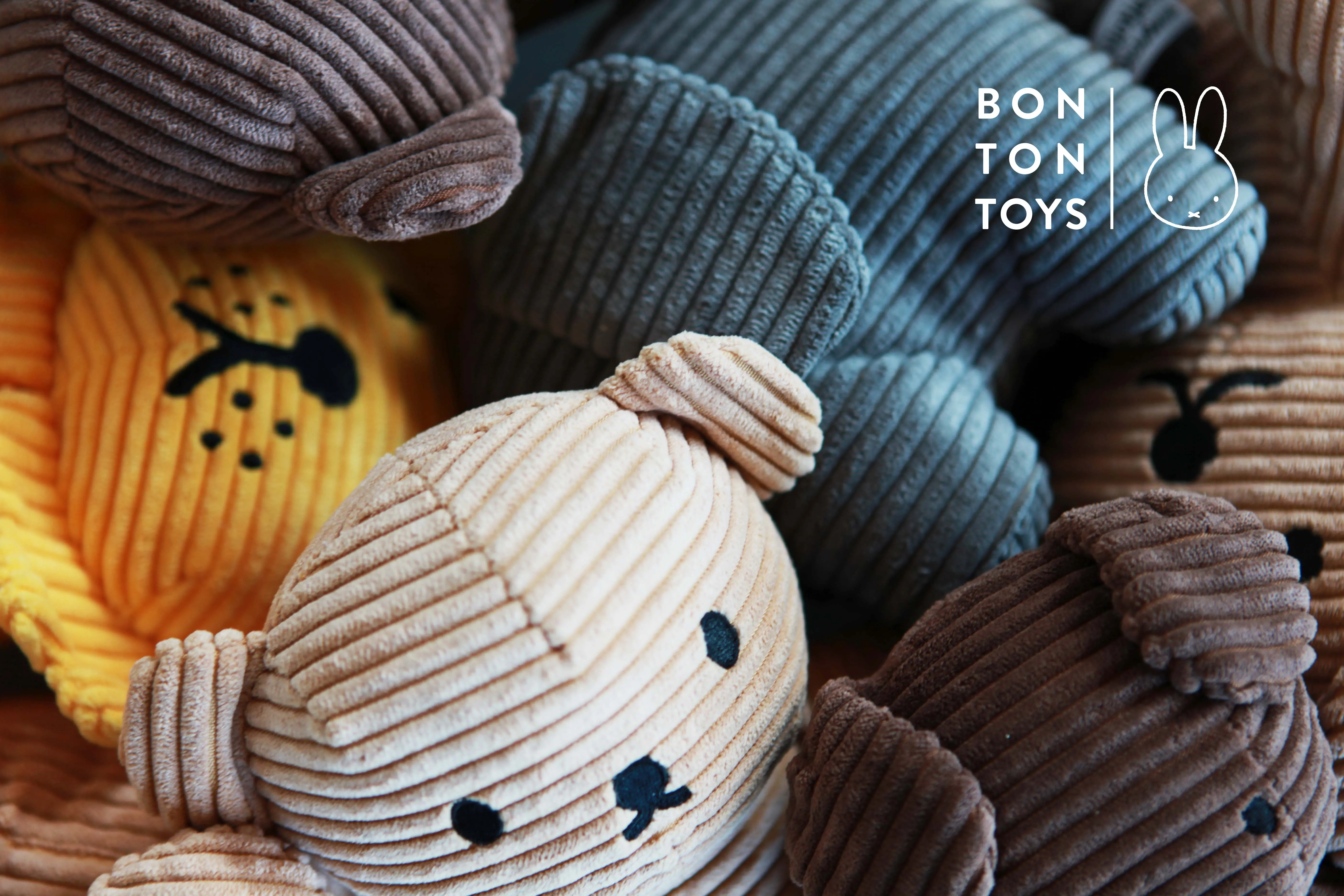 Boris Bear ECO Corduroy Brown - 17 cm