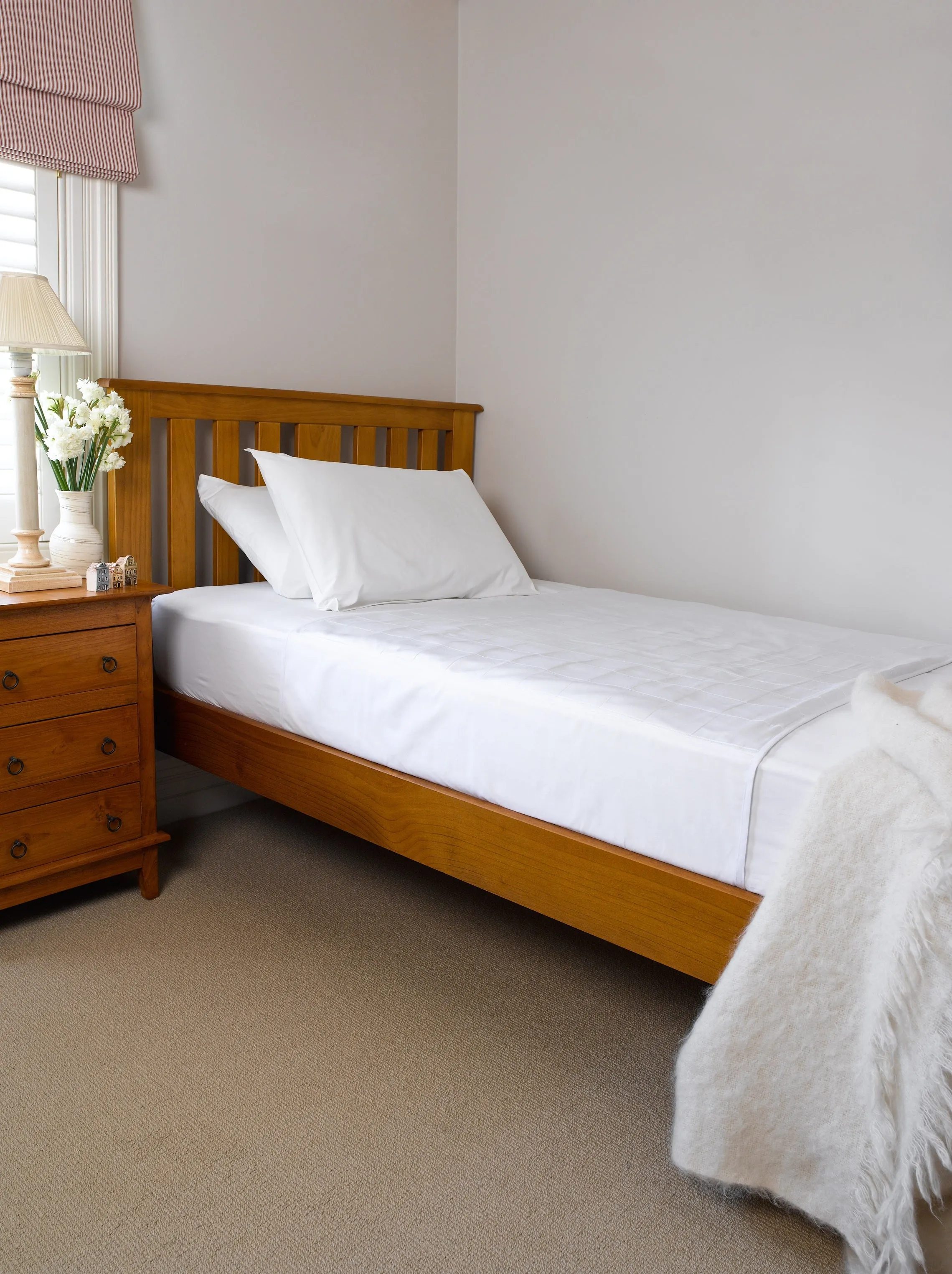 Brolly Sheets | King Single | White