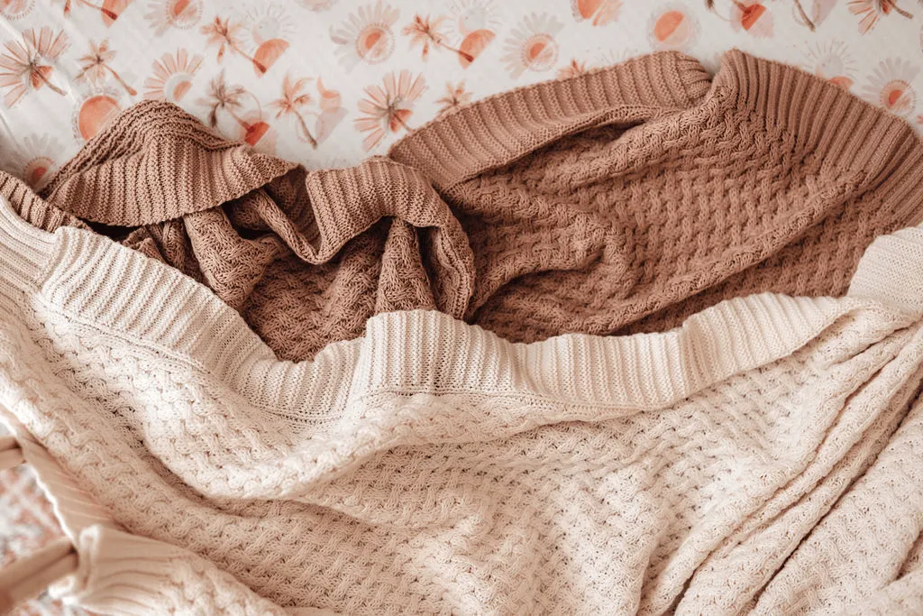 Diamond Knit Baby Blanket | Hazelnut