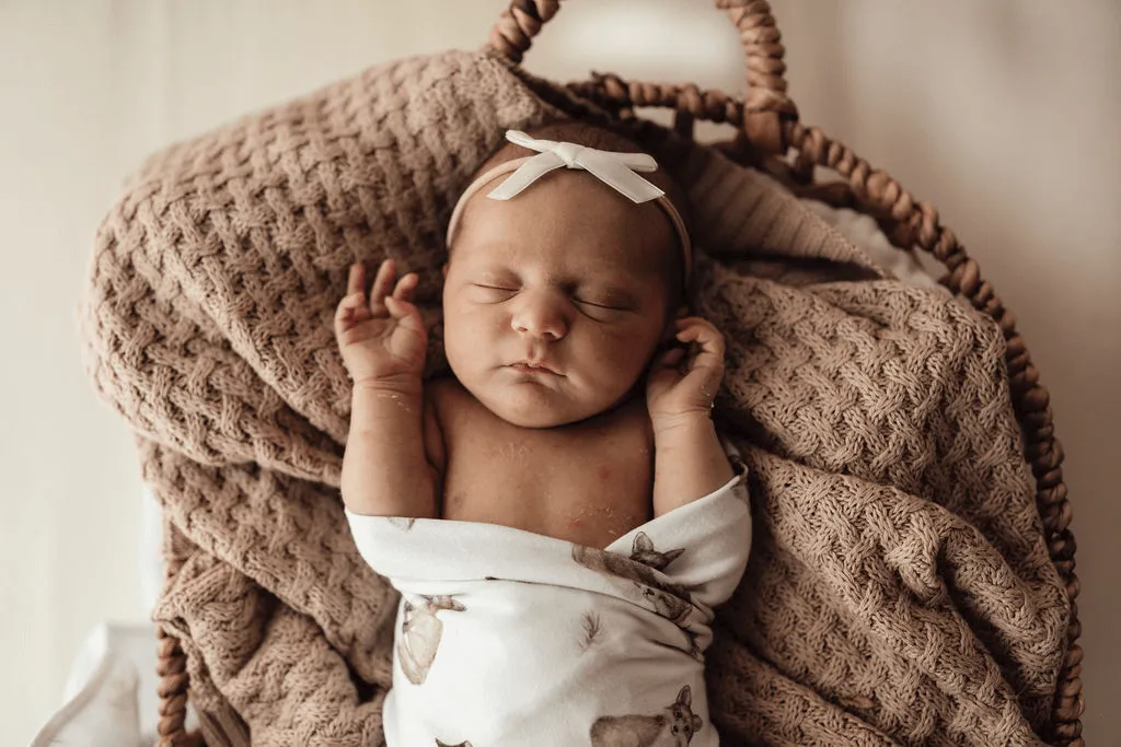 Diamond Knit Baby Blanket | Hazelnut