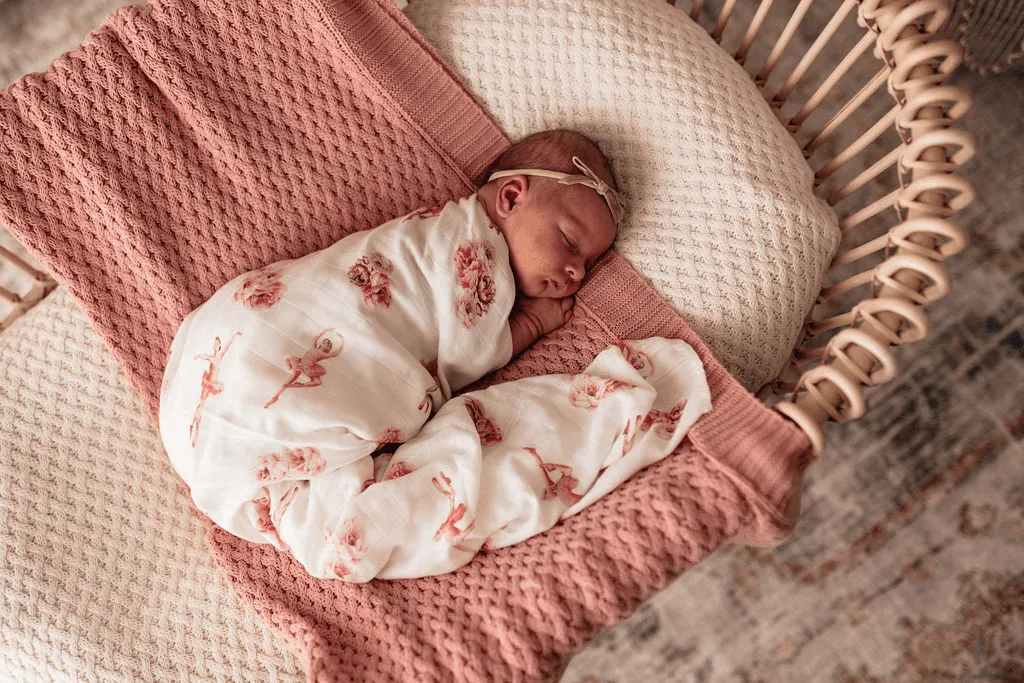 Diamond Knit Baby Blanket | Rosa