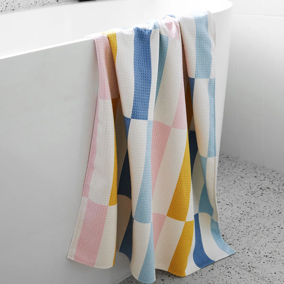 Dock & Bay | Waffle Towel | Boardwalk Parade XL