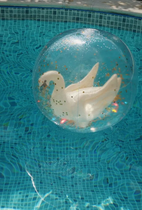 Konges Sløjd Beach Ball | Swan