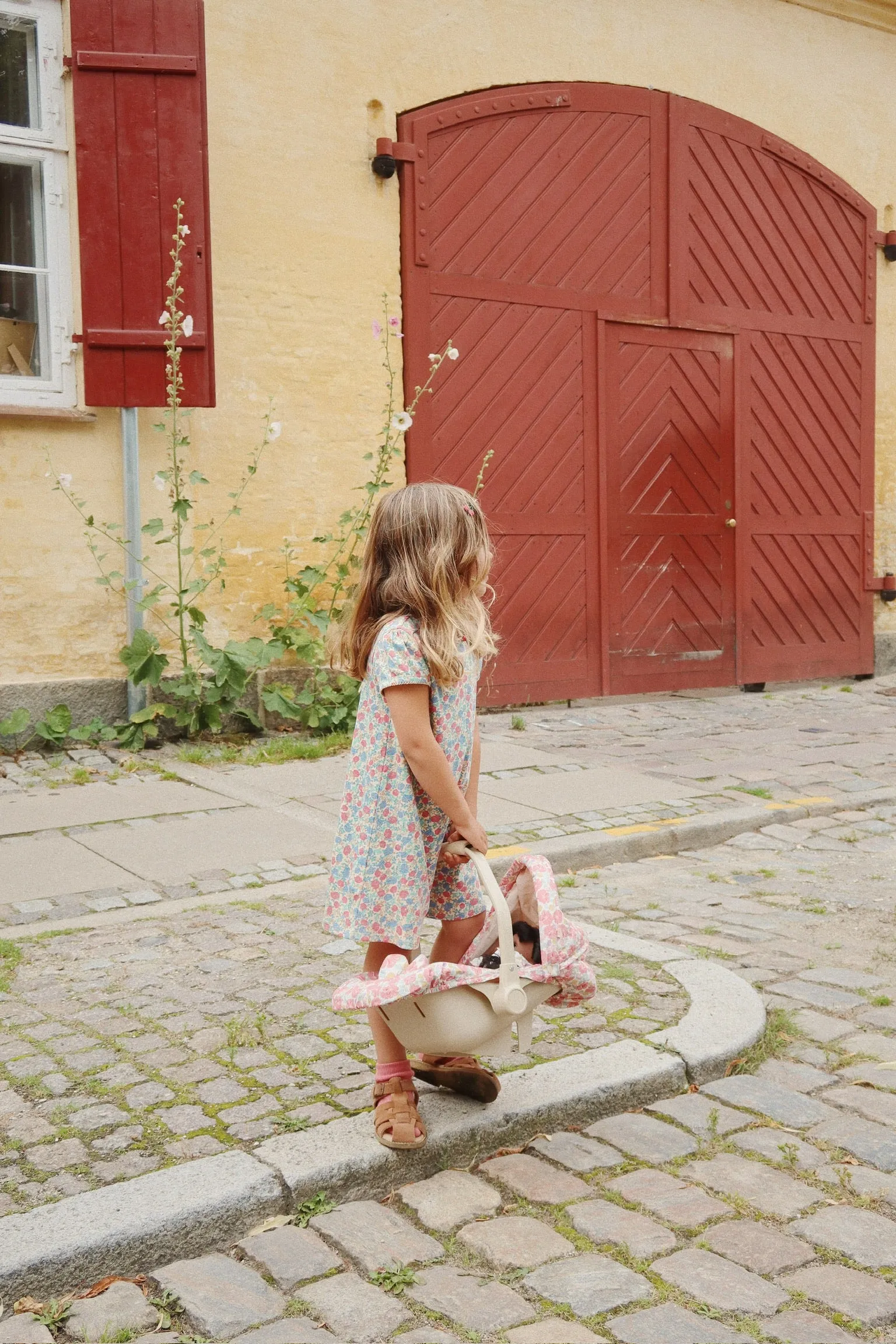 Konges Sløjd Doll Car Seat | Rose Anglaise