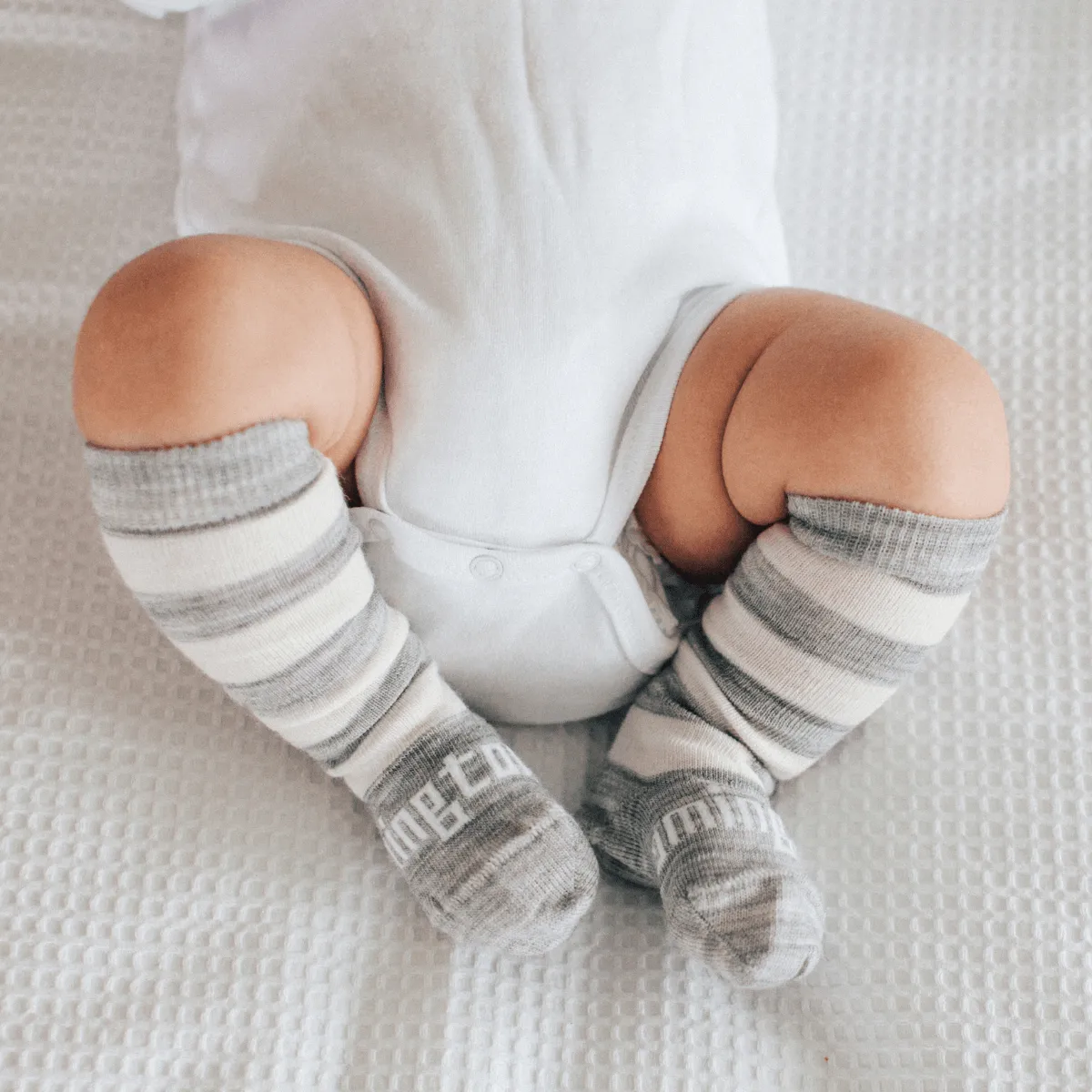 Lamington Pebble Merino Socks