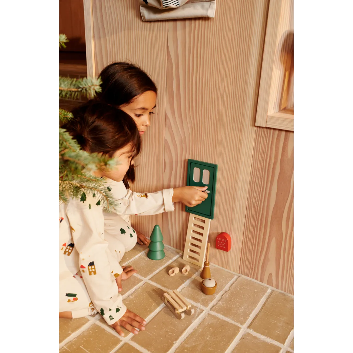 Liewood Christmas | Lena Elf Door