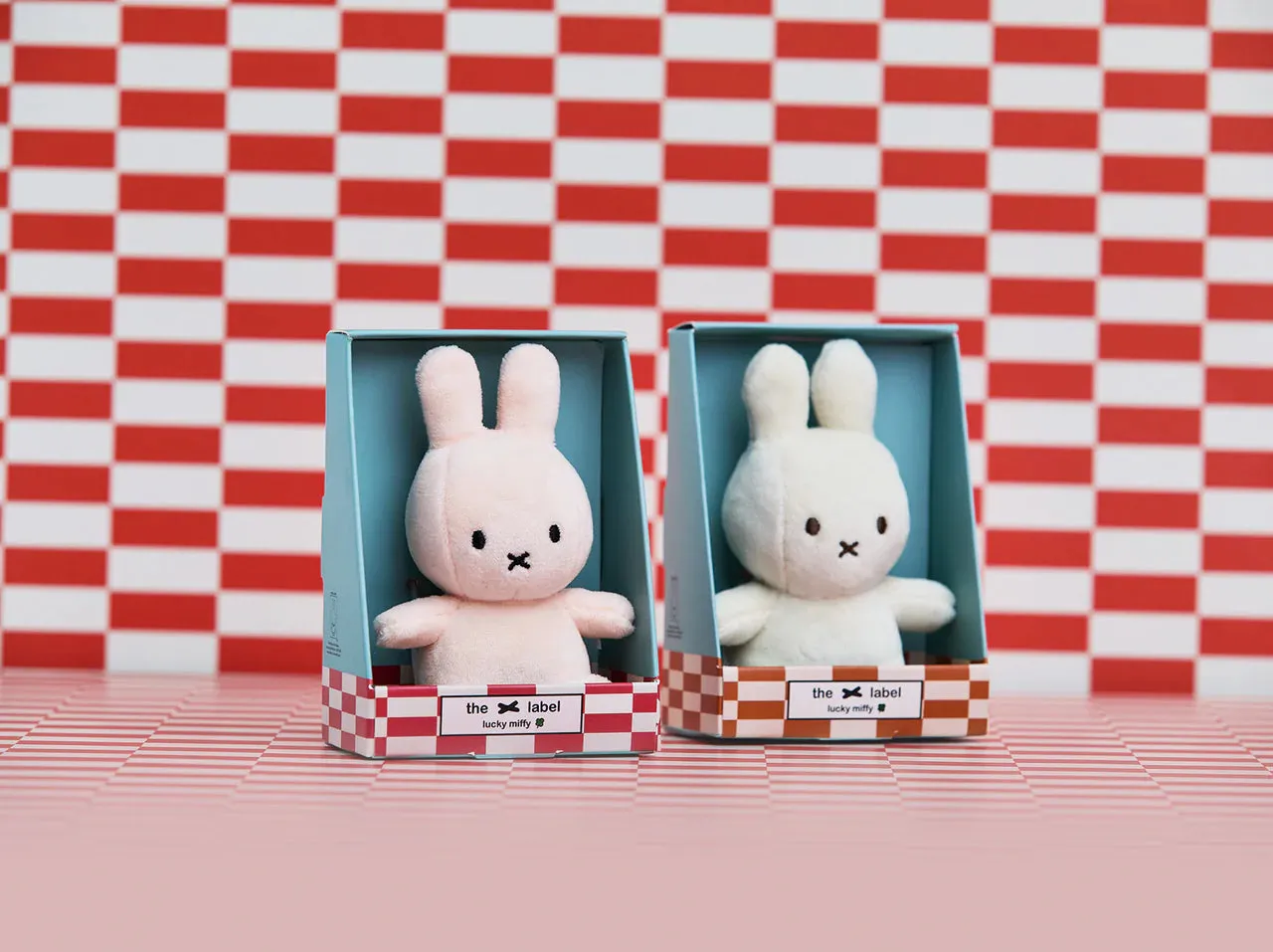 Lucky Miffy Sitting Beige in giftbox - 10 cm