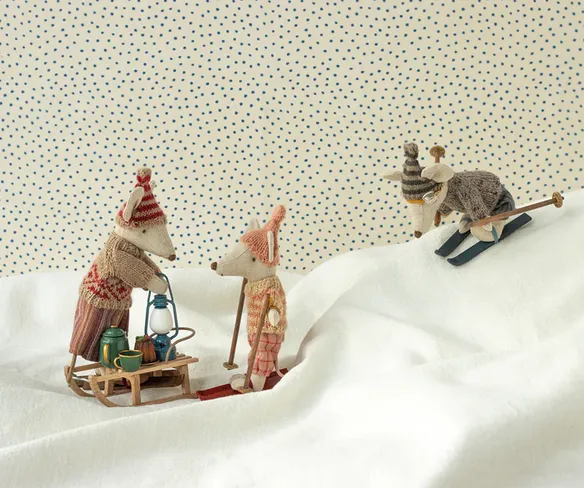 Maileg Mouse | Winter Mouse with Skis Dad