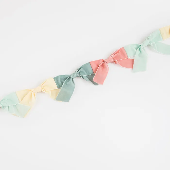 Meri Meri Garland | Velvet Bow