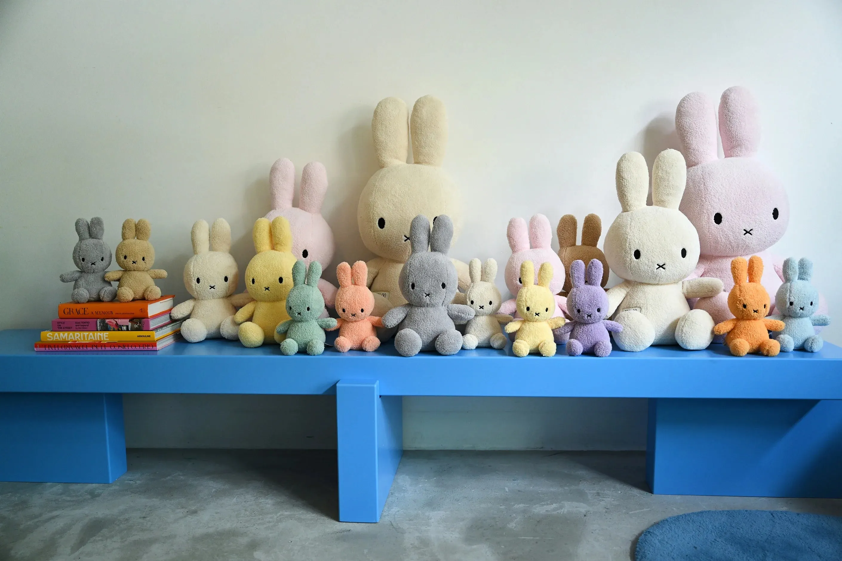 Miffy Sitting Terry Light Pink - 23 cm