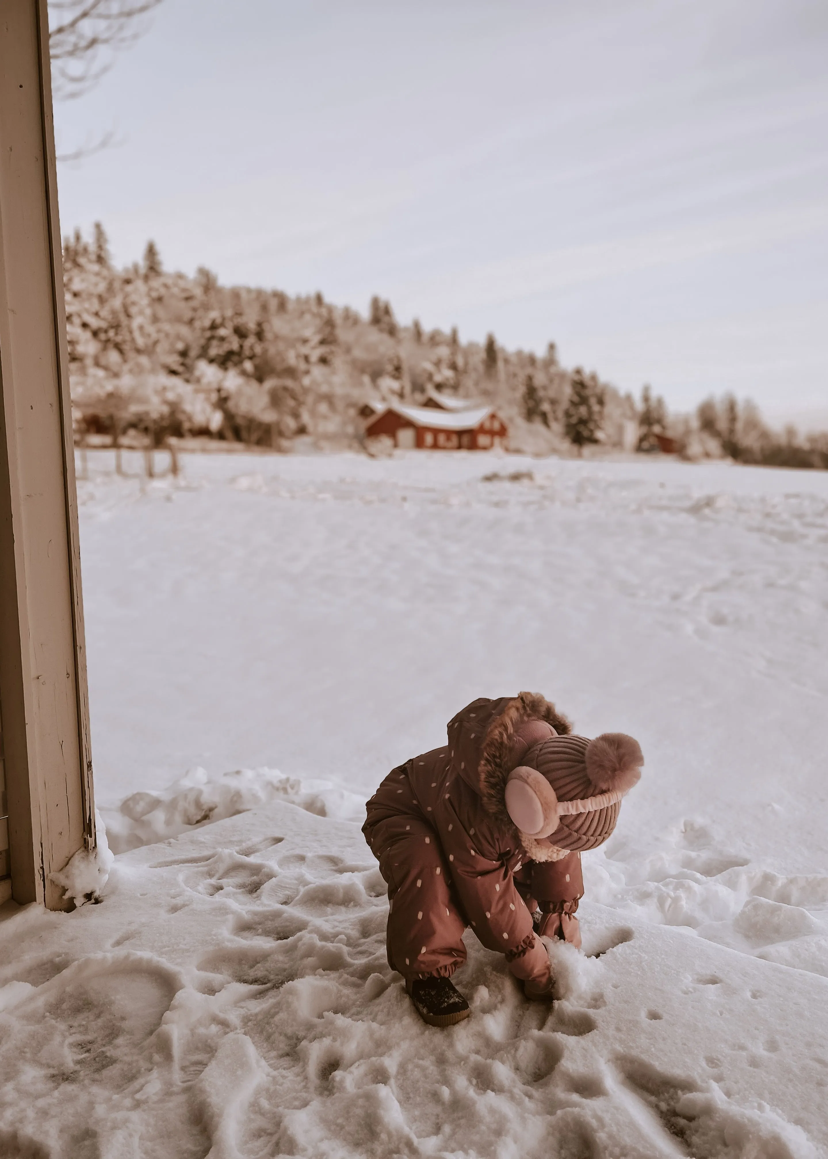 Mrs Ertha Ear Muffs | Blush