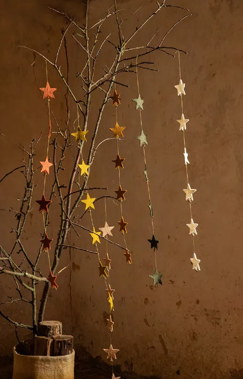 Muskhane Falling Star Garland | Natural