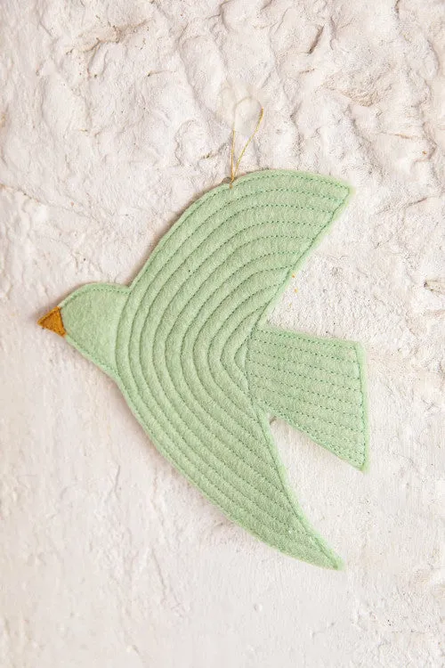 Muskhane Trio Birdy to Hang | Mint