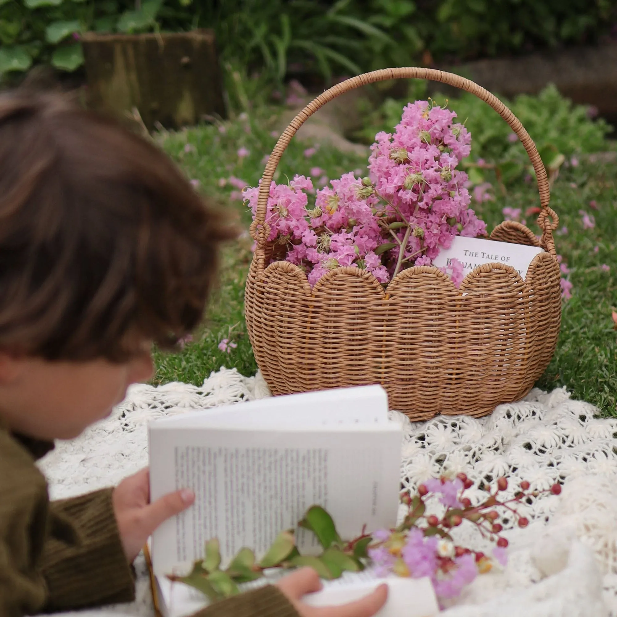 Olli Ella Rattan | Petal Basket | Natural