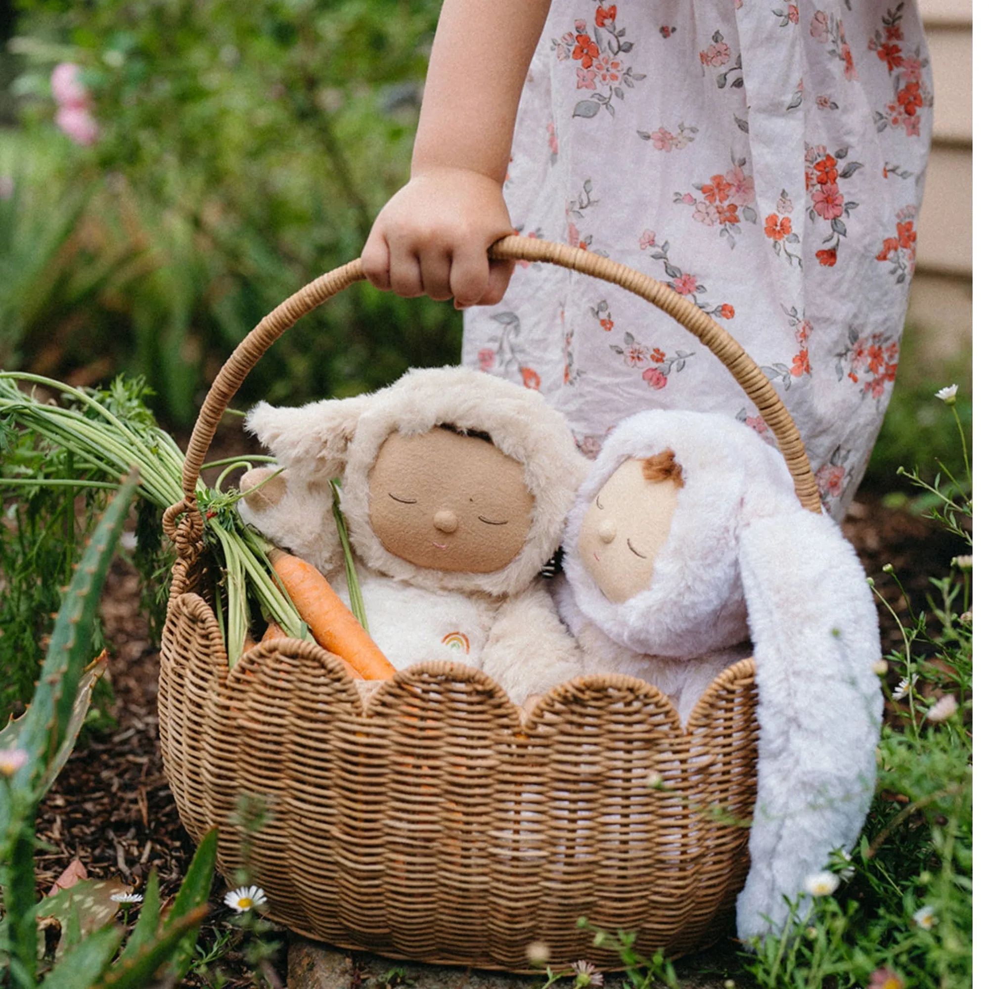 Olli Ella Rattan | Petal Basket | Natural