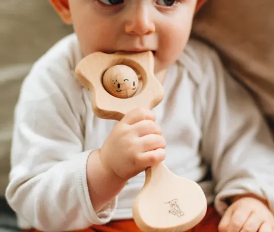 Pēpi Kiss - All Natural Teething Rattle