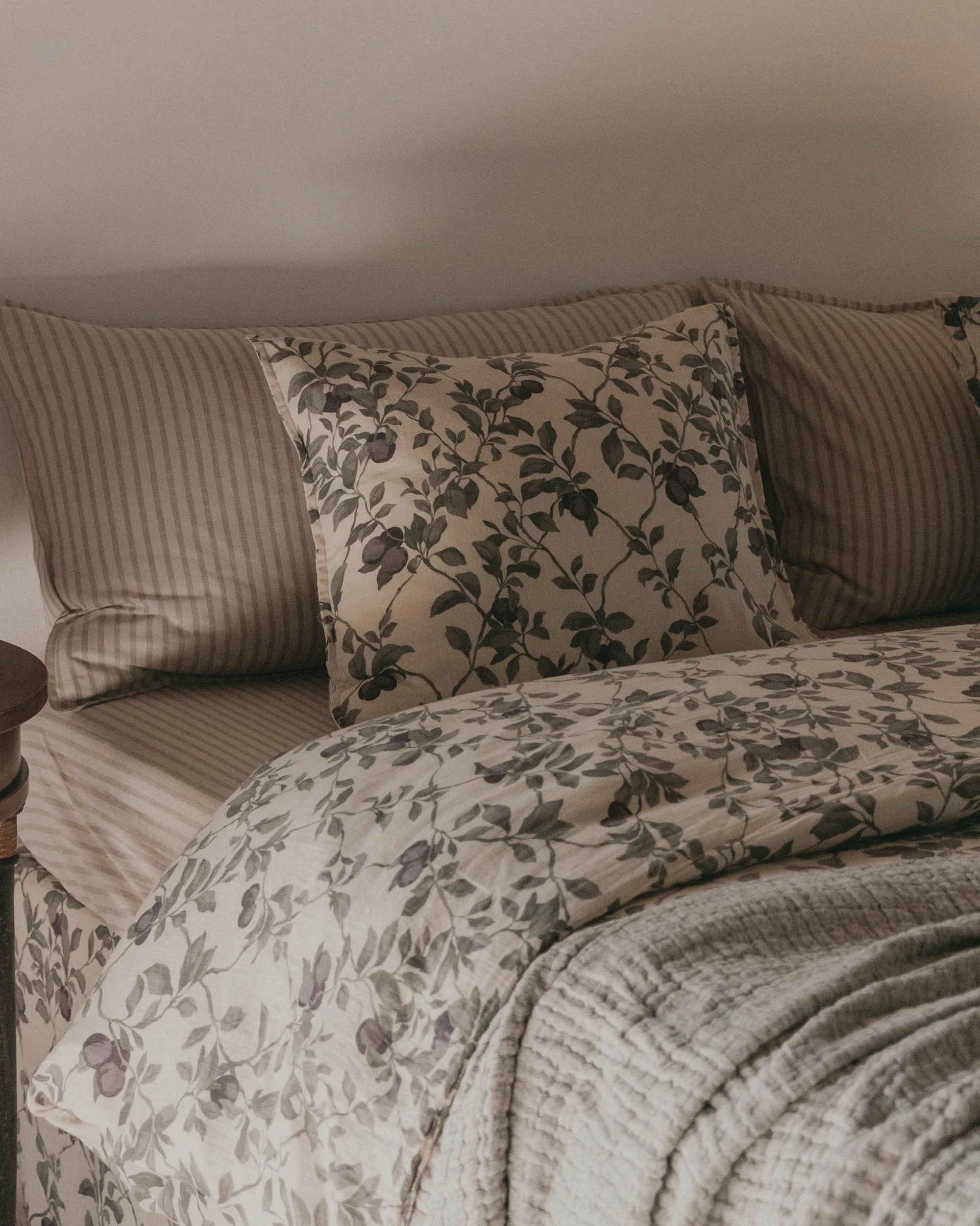 PLUM Muslin Pillowcase