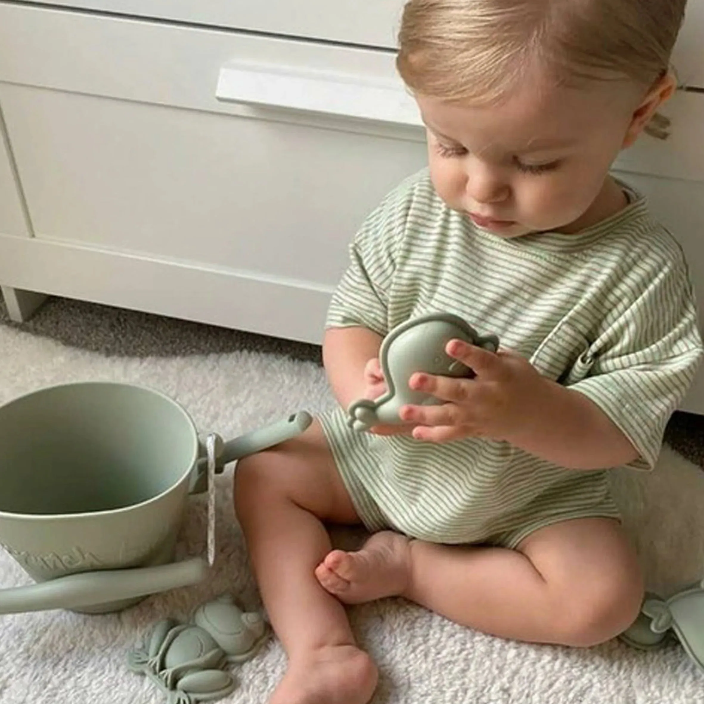 Scrunch Scoop - Sage Green