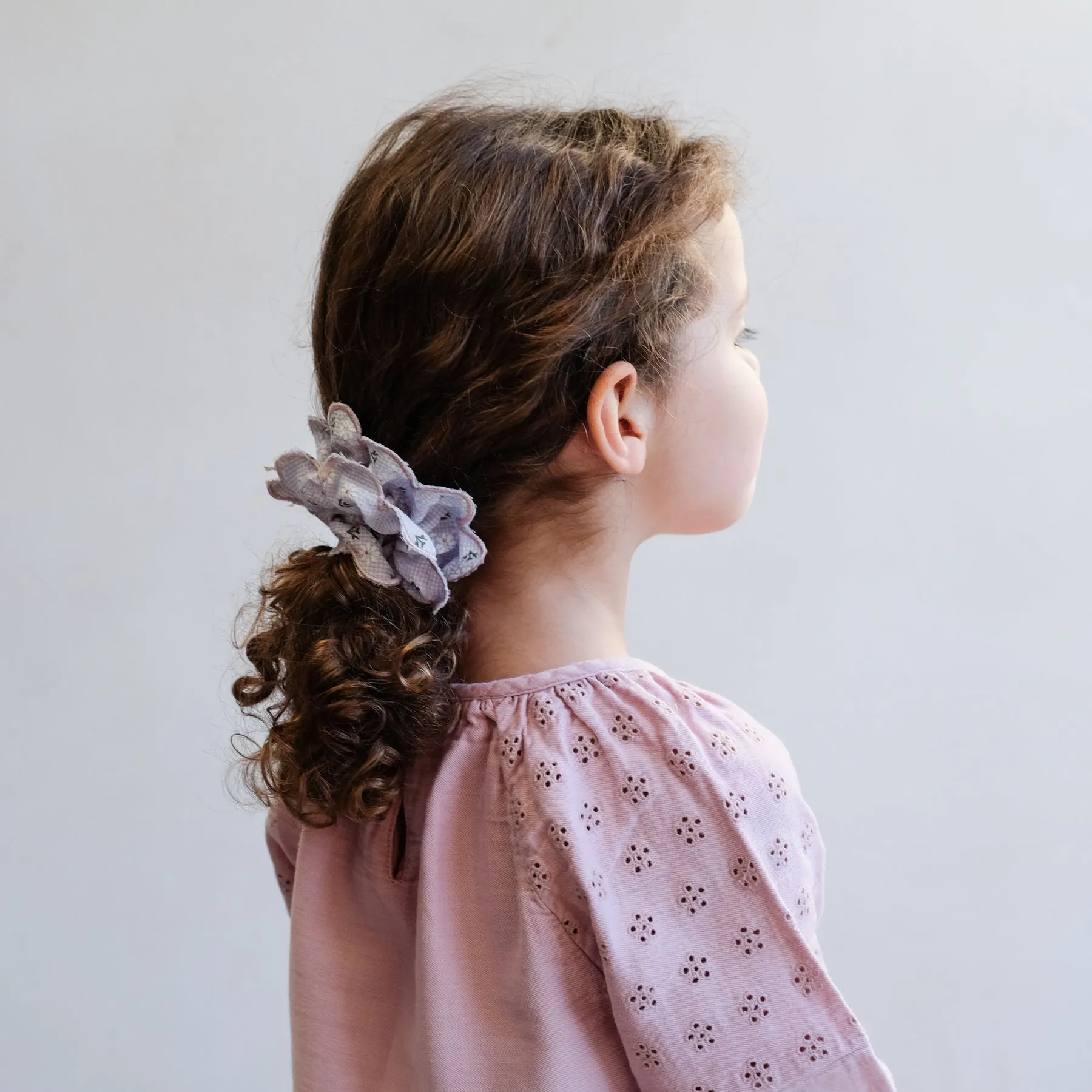 Scrunchie | Scalloped Floral