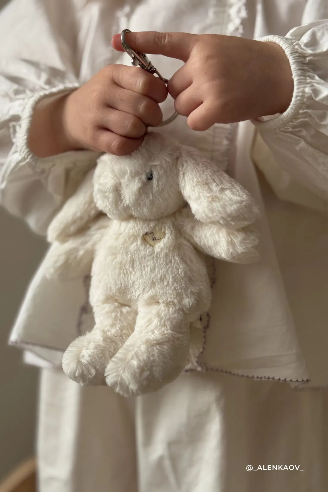 Snuggle Bunnies | Penelope KEYRING | Bunny Marshmallow