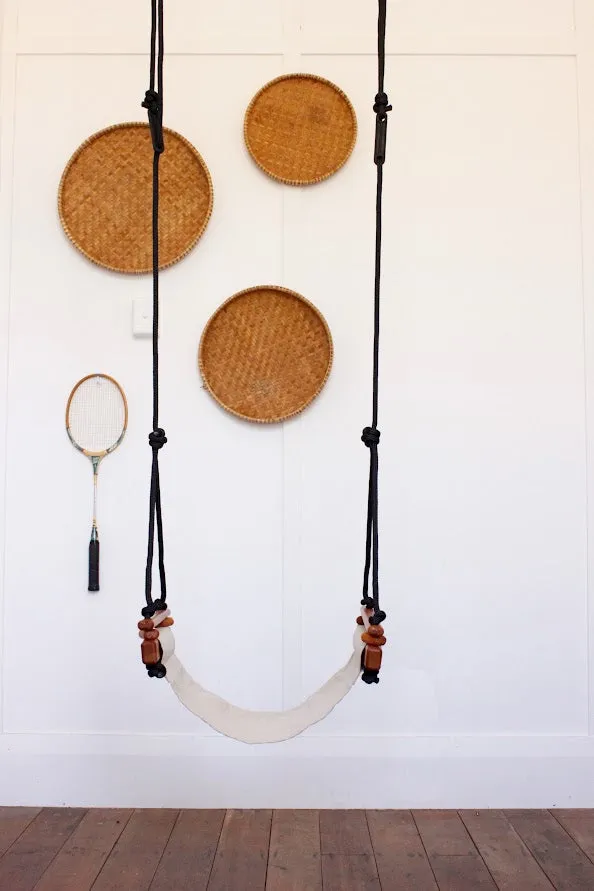Solvej Child Swings - Soft Linen