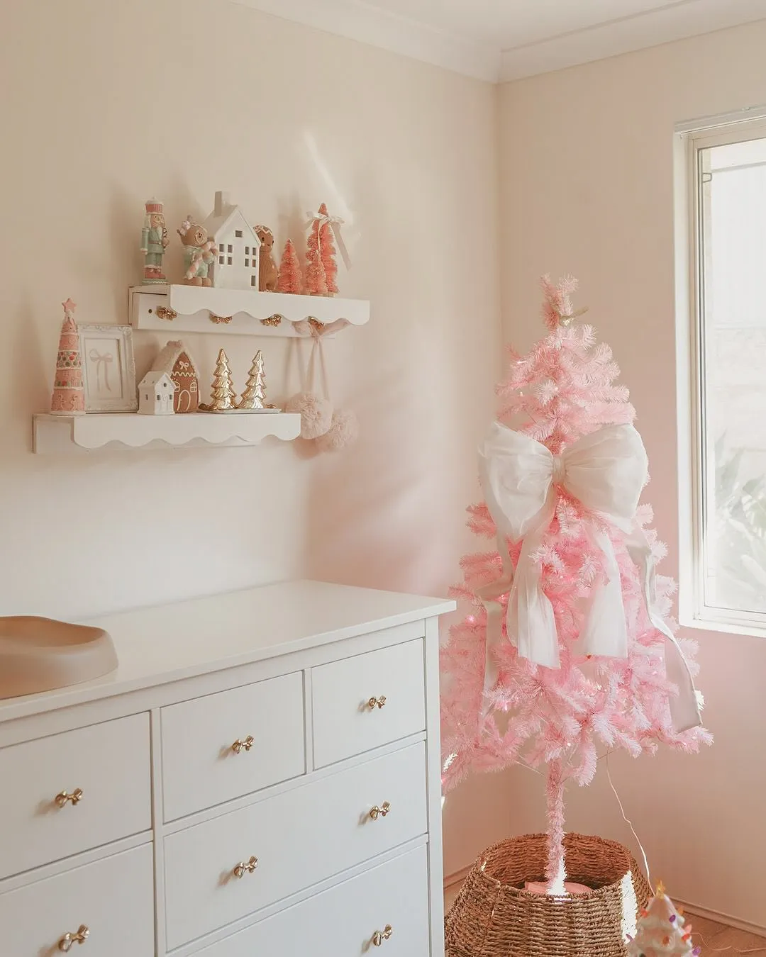 Spinkie Big Bow in POWDER PINK