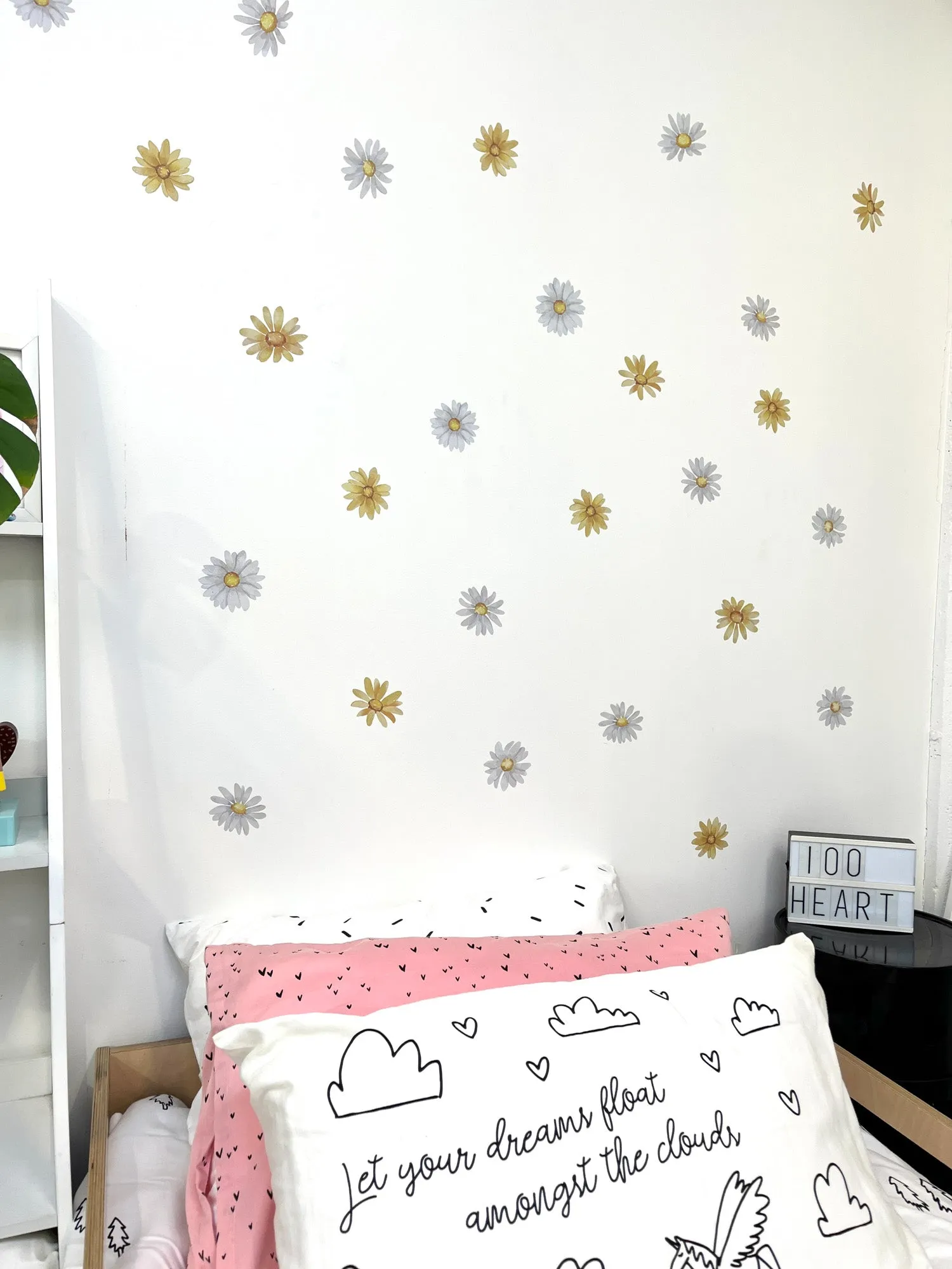 Wall Decals - Daisy Watercolour Flowers - Fabric