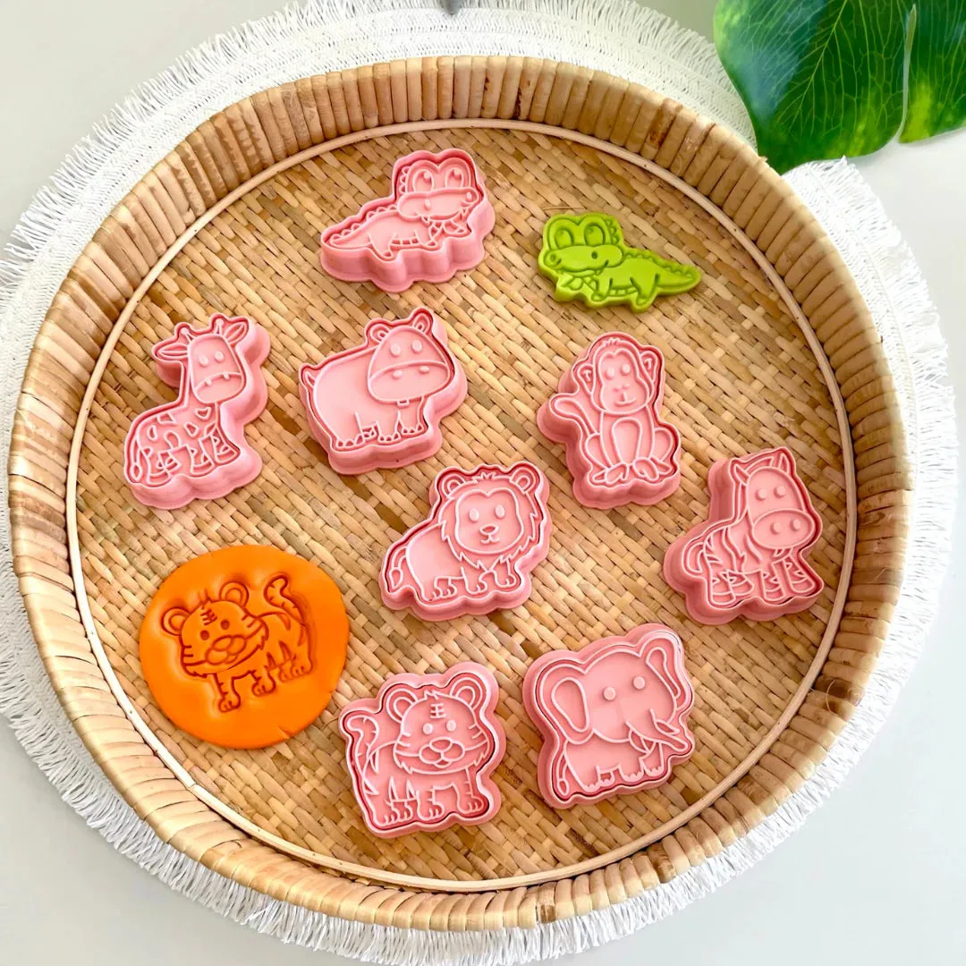 Wild Dough: Stamper & Cutter Set AFRICA ANIMALS