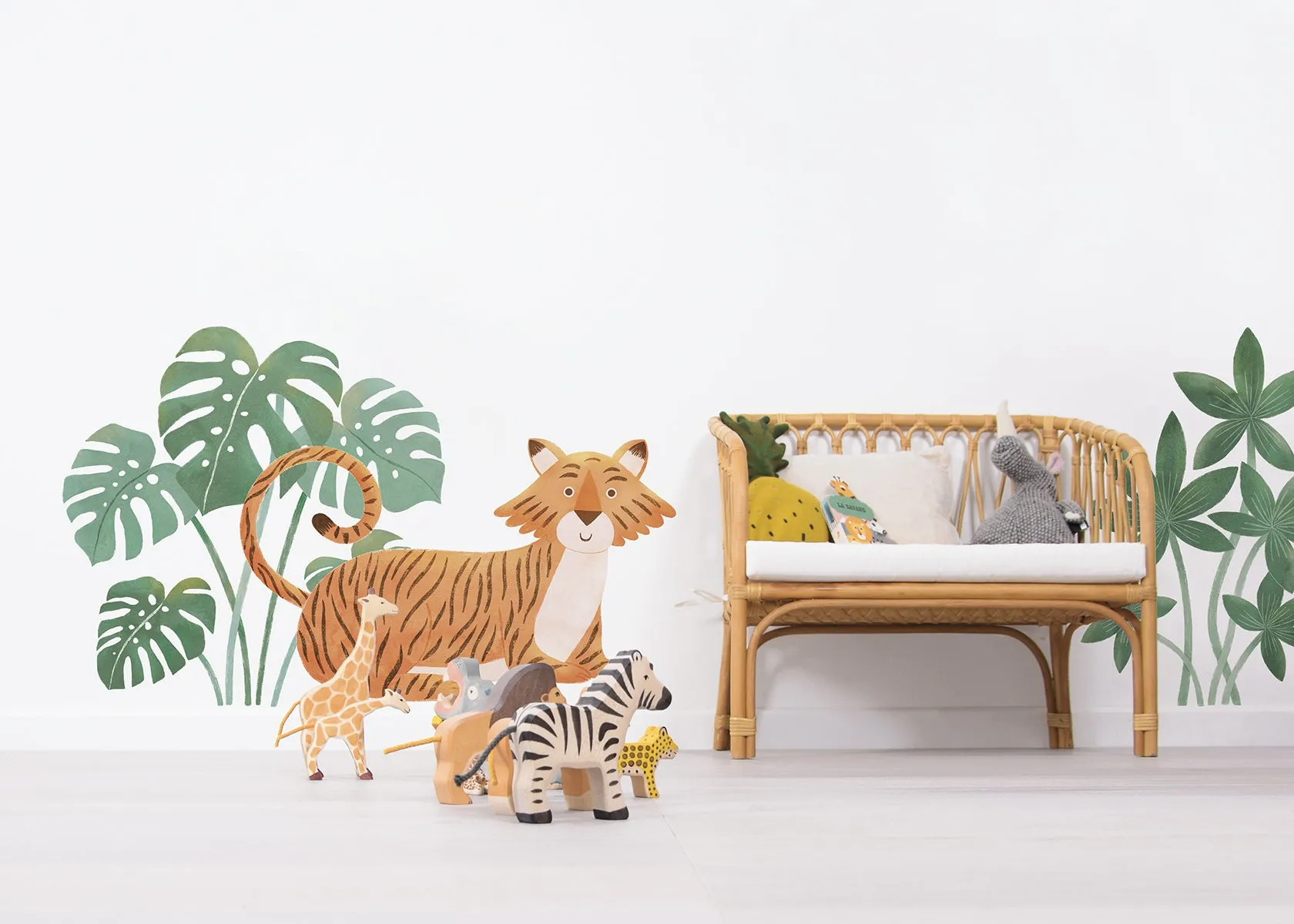 YATSUNI Jungle | Wall Decals Tropical Vegetation in TUBE