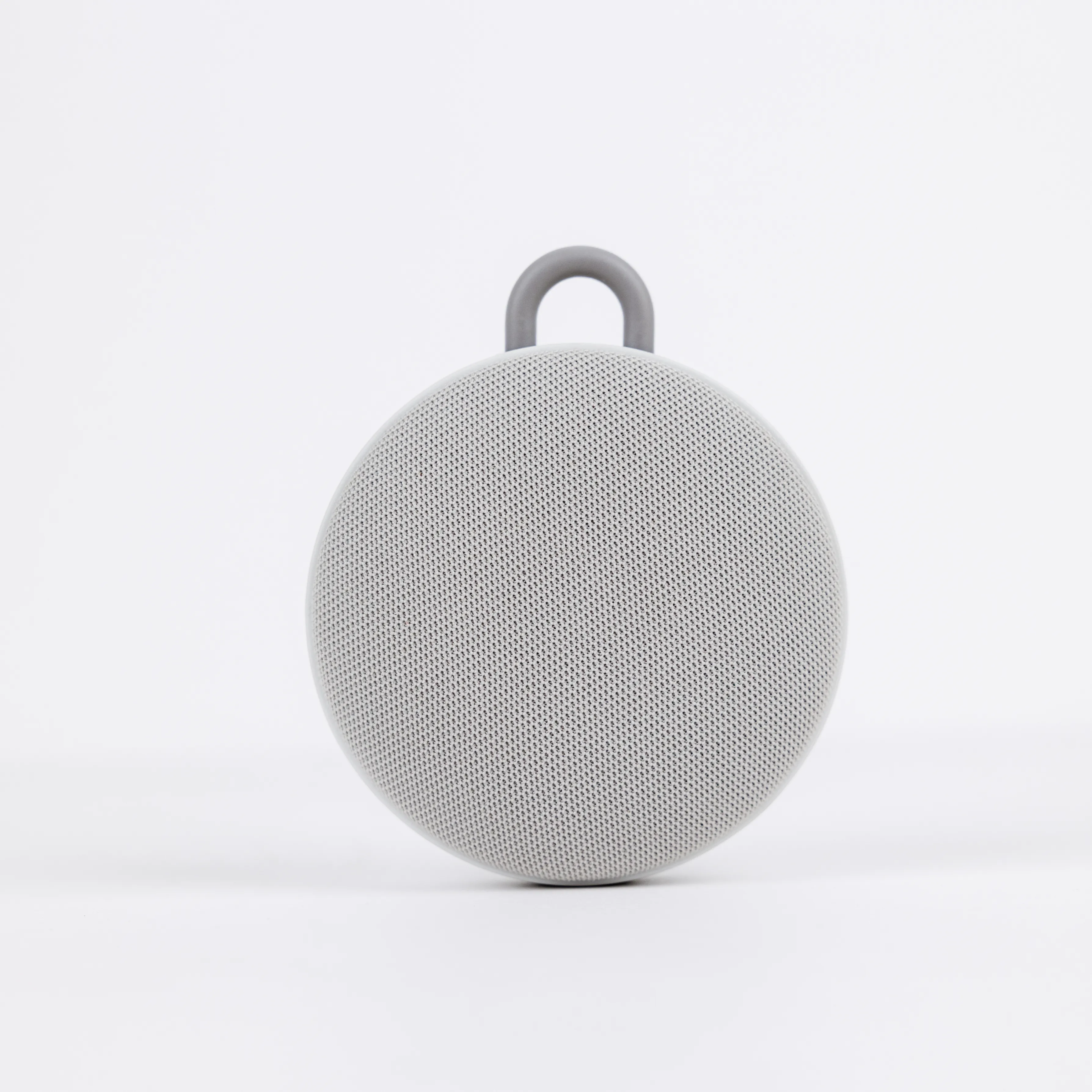 Yogasleep Hushh 2 Sound Machine   Night Light